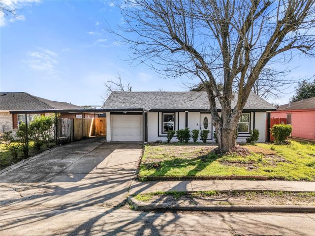 12611 S Coast Drive, Houston, TX 77047
