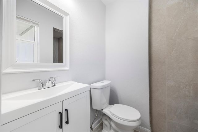12611 S Coast Drive, Houston, TX 77047