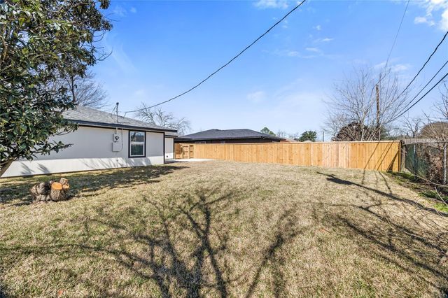 12611 S Coast Drive, Houston, TX 77047