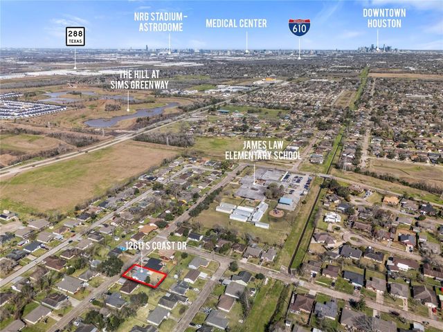 12611 S Coast Drive, Houston, TX 77047