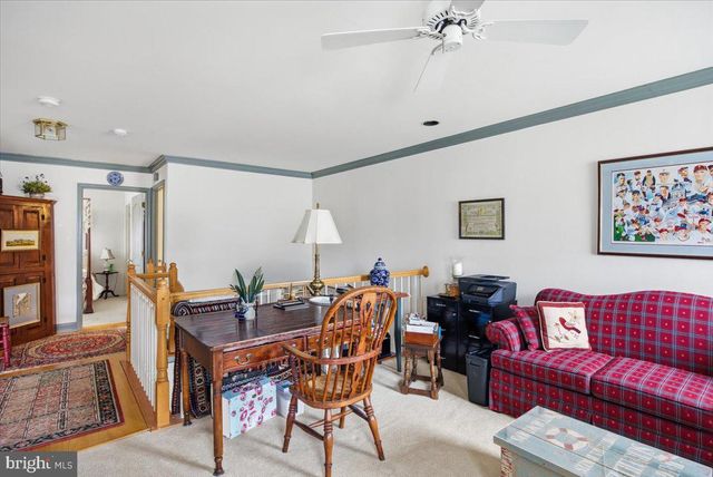 19 GRAND BANKS CIR, Marlton, NJ 08053