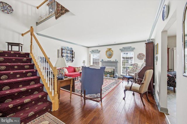 19 GRAND BANKS CIR, Marlton, NJ 08053