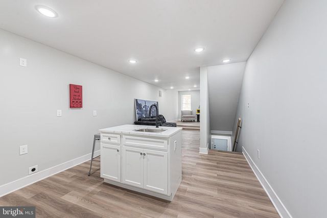 1005 N MOUNT ST, Baltimore, MD 21217