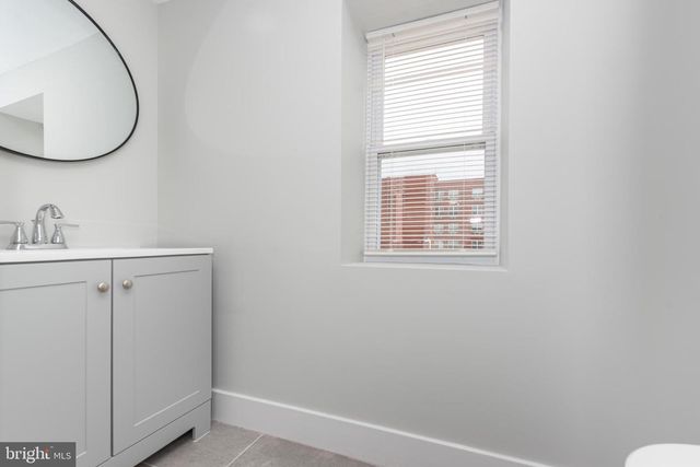 1005 N MOUNT ST, Baltimore, MD 21217