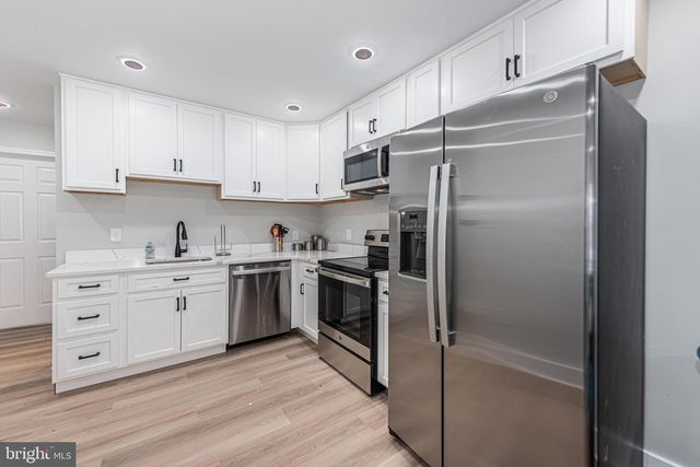 1005 N MOUNT ST, Baltimore, MD 21217