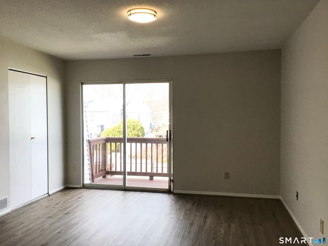 330 Short Beach Road G12, East Haven, CT 06512