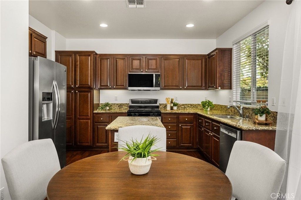 140 W Cork Tree, Orange, CA 92865 — photo 5