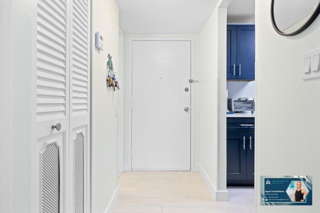 501 E Dania Beach Boulevard 5-5b, Dania Beach, FL 33004