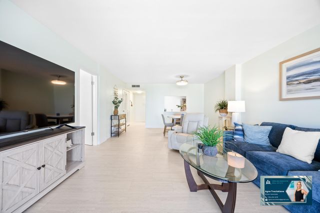 501 E Dania Beach Boulevard 5-5b, Dania Beach, FL 33004