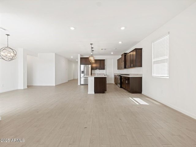 8544 W Saratoga Way, Florence, AZ 85132