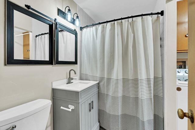 2904 S Bennett Ave, Wichita, KS 67217