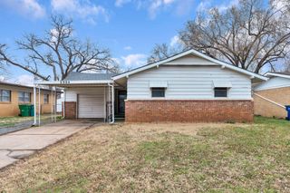 2904 S Bennett Ave, Wichita, KS 67217