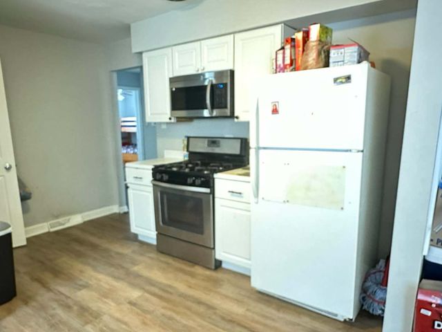 17832 Glen Oak Avenue, Lansing, IL 60438