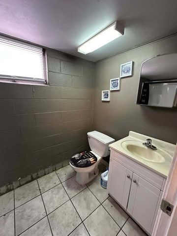 17832 Glen Oak Avenue, Lansing, IL 60438