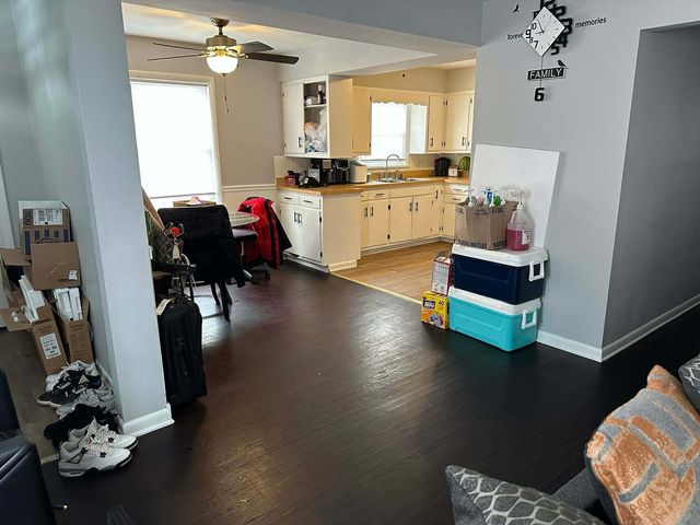 17832 Glen Oak Avenue, Lansing, IL 60438