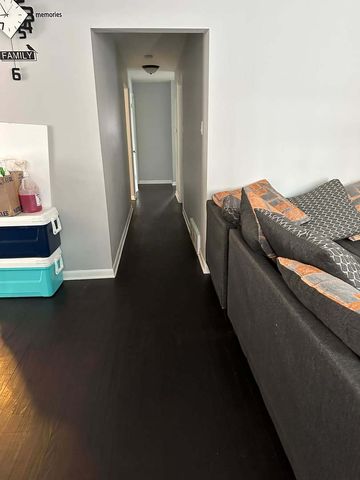 17832 Glen Oak Avenue, Lansing, IL 60438