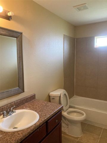 14926 Darbydale Drive, Houston, TX 77090