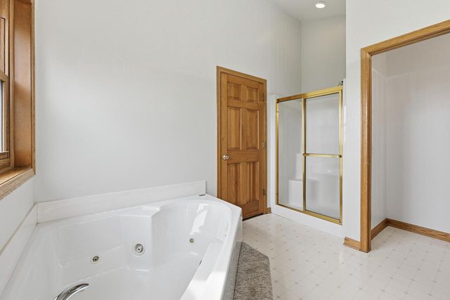 N66W14659 White Birch DRIVE, Menomonee Falls, WI 53051