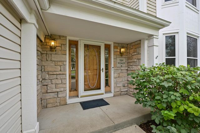 N66W14659 White Birch DRIVE, Menomonee Falls, WI 53051