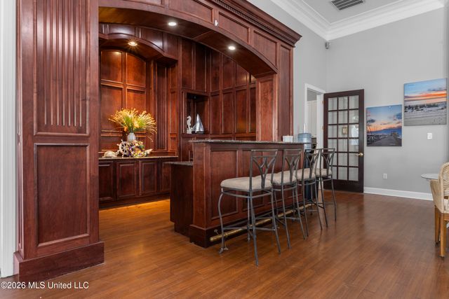 2252 Beach Drive, 204, Gulfport, MS 39507