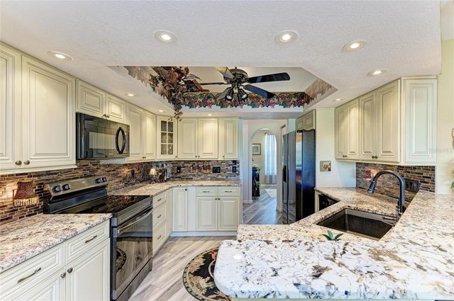 14968 LYNEBURG AVENUE, Port Charlotte, FL 33981