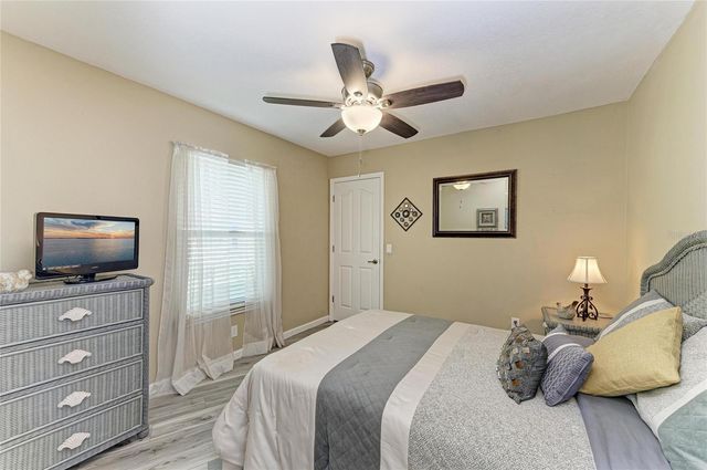 14968 LYNEBURG AVENUE, Port Charlotte, FL 33981