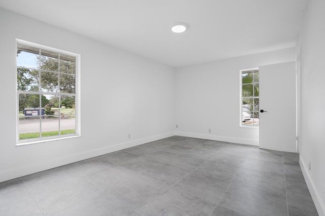 737 Nantucket Circle B, Lake Worth, FL 33467