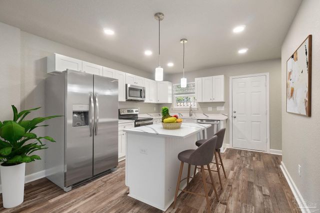 9906 Holsberry Rd 802, Pensacola, FL 32534