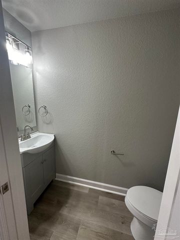 9906 Holsberry Rd 802, Pensacola, FL 32534