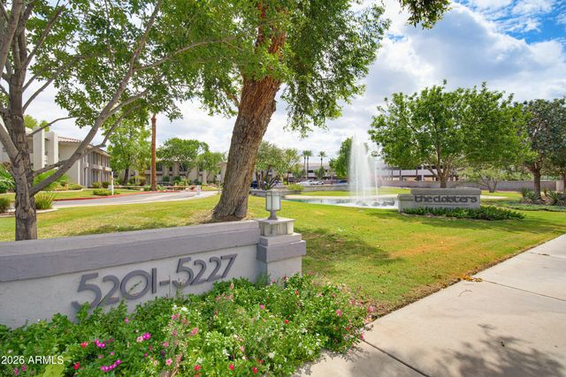 5215 N 24TH Street 207, Phoenix, AZ 85016