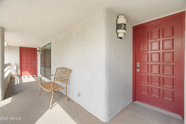 5215 N 24TH Street 207, Phoenix, AZ 85016