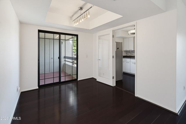 5215 N 24TH Street 207, Phoenix, AZ 85016