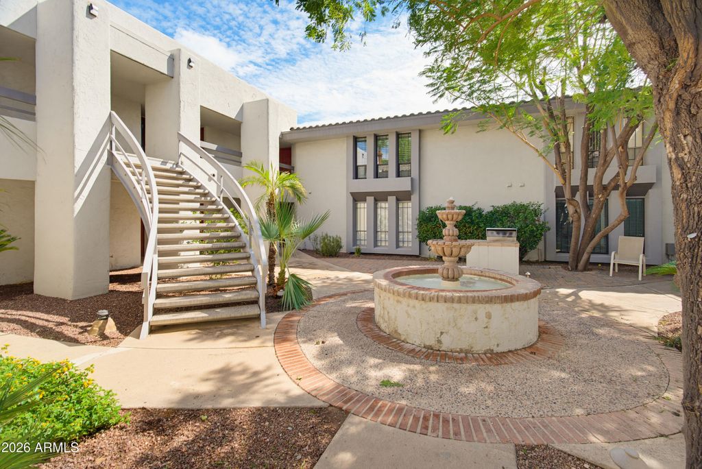5215 N 24TH Street 207, Phoenix, AZ 85016 — photo 2
