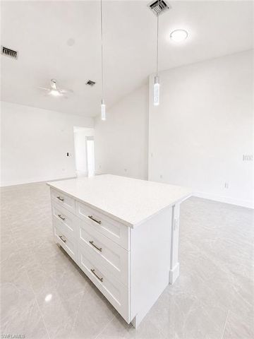 4412 25th ST SW, Lehigh Acres, FL 33973
