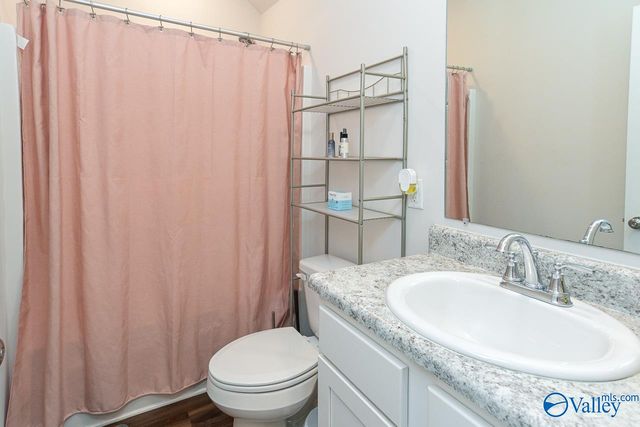 352 Falling Water Lane, Huntsville, AL 35756