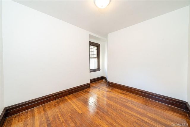 71 Rossmore Avenue, Bronxville, NY 10708