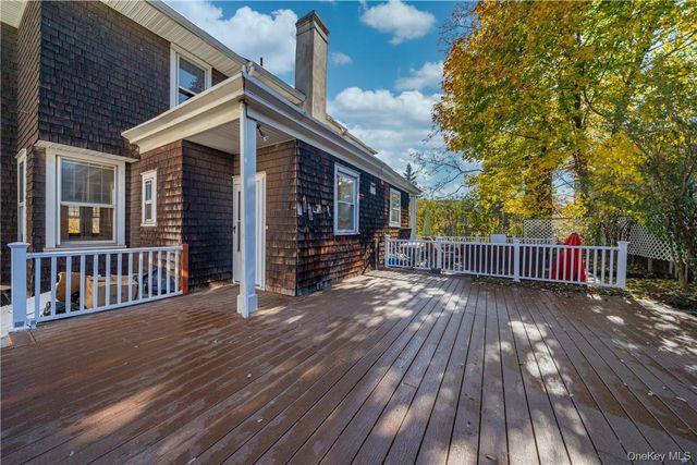 71 Rossmore Avenue, Bronxville, NY 10708