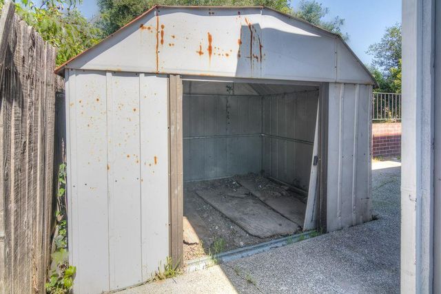 6871 Newport Cove Way, Sacramento, CA 95823