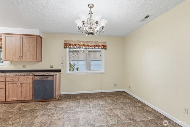 1935 Westside Highway, Kelso, WA 98626