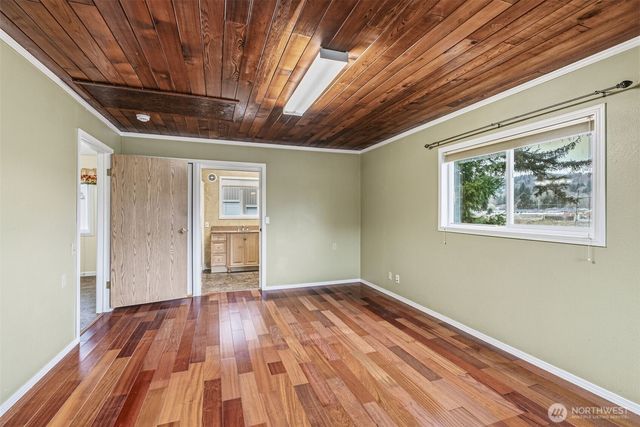 1935 Westside Highway, Kelso, WA 98626