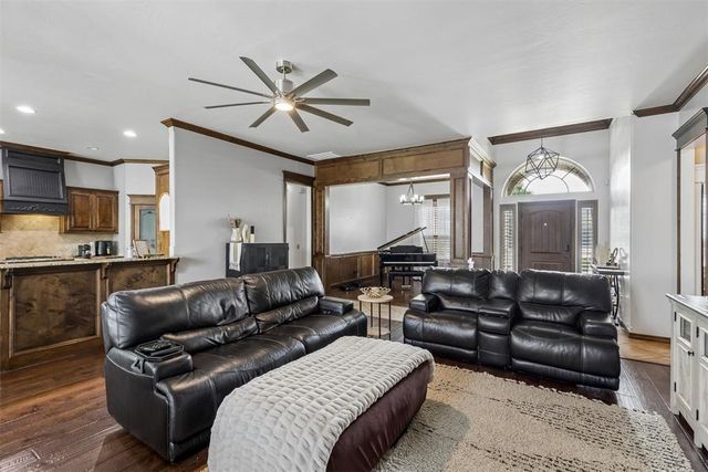 3004 Skye Ridge Drive, Norman, OK 73069