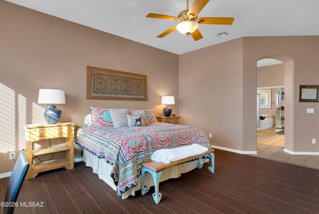 12829 N Cactus Terrace Place, Marana, AZ 85658