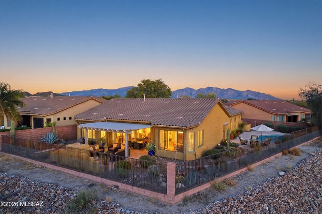 12829 N Cactus Terrace Place, Marana, AZ 85658