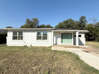 311 N Macarthur Boulevard, Irving, TX 75061