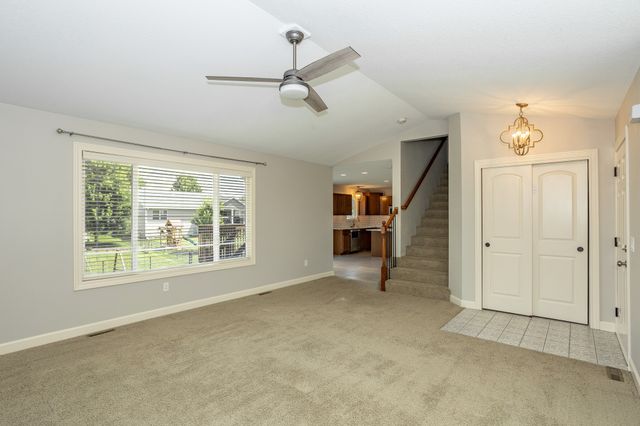 645 SE Pleasant View Drive, Waukee, IA 50263