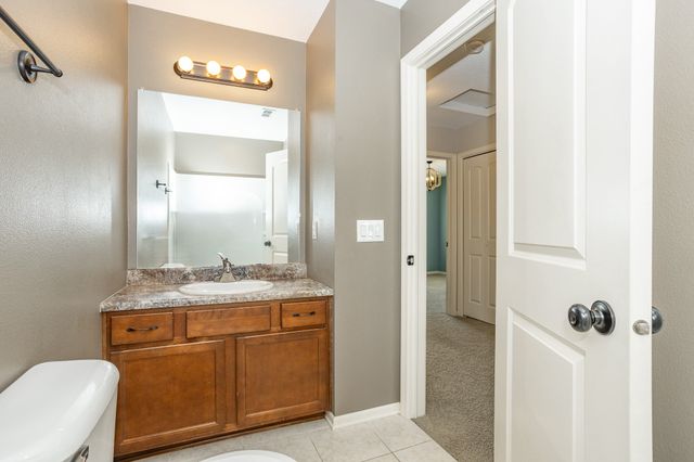 645 SE Pleasant View Drive, Waukee, IA 50263