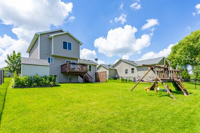 645 SE Pleasant View Drive, Waukee, IA 50263