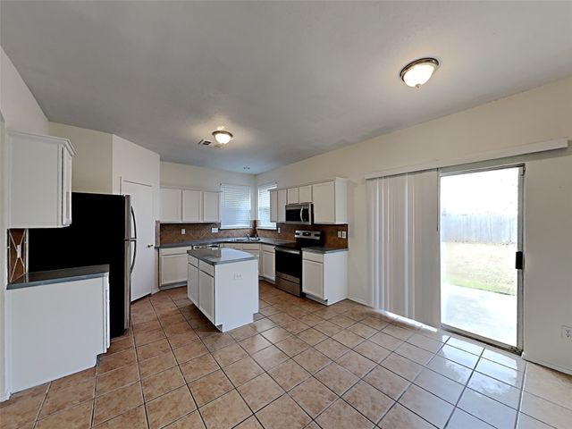 8212 Dynasty, Fort Worth, TX 76123