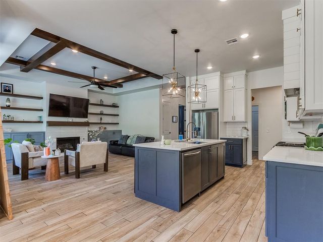 741 E Barajas Terrace, Mustang, OK 73064
