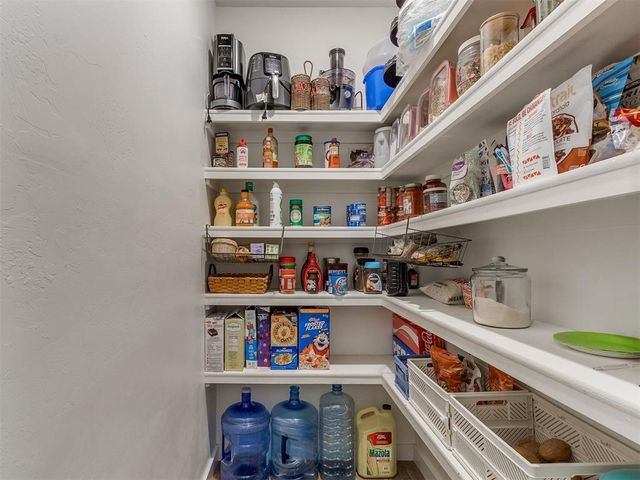 741 E Barajas Terrace, Mustang, OK 73064